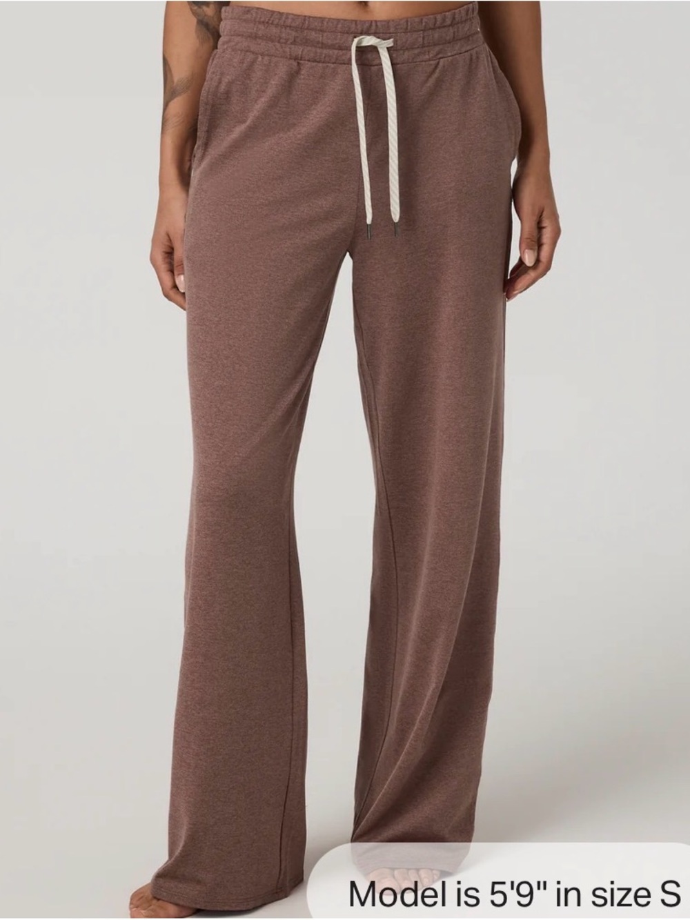 NWOT Vuori Halo Essential Wideleg Pant in Sable Heather Size XL